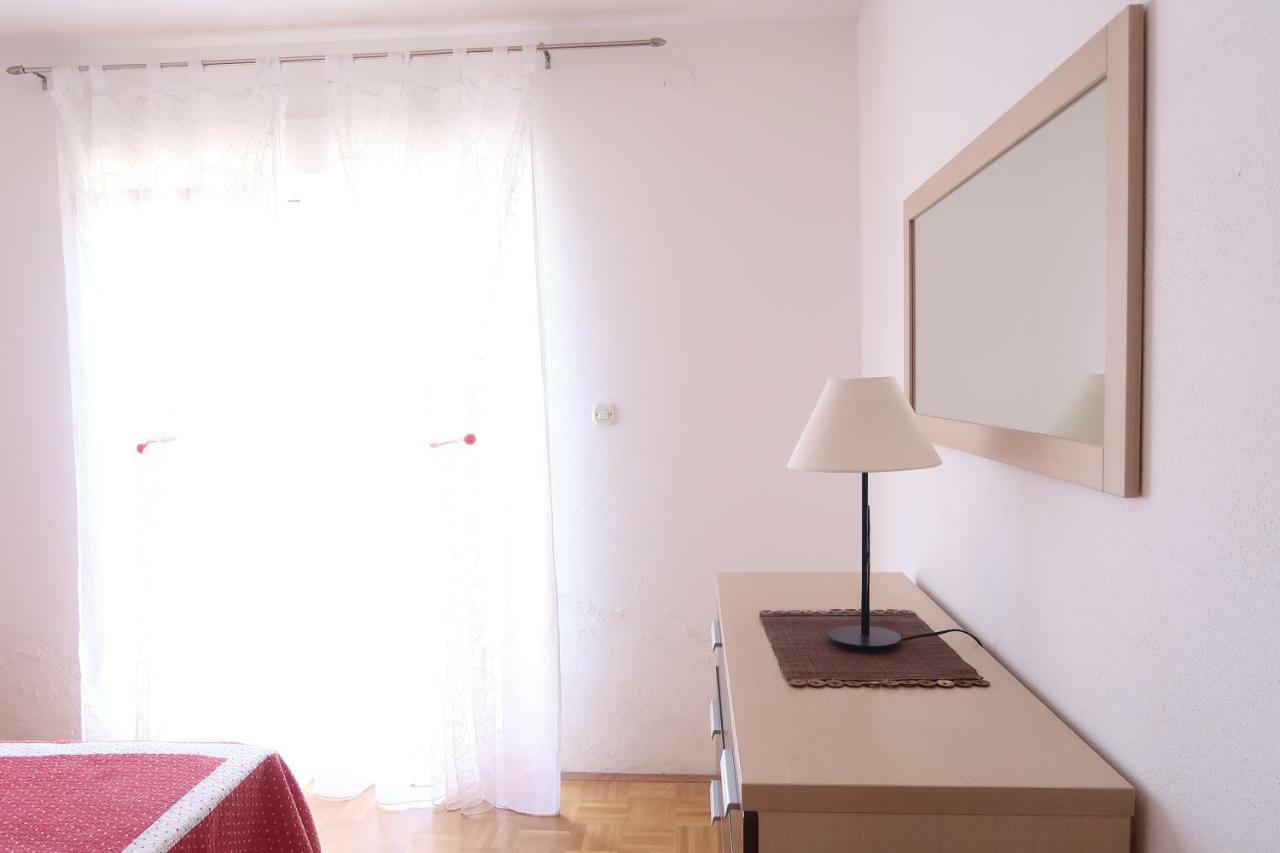 Apartments Maras Primošten Εξωτερικό φωτογραφία