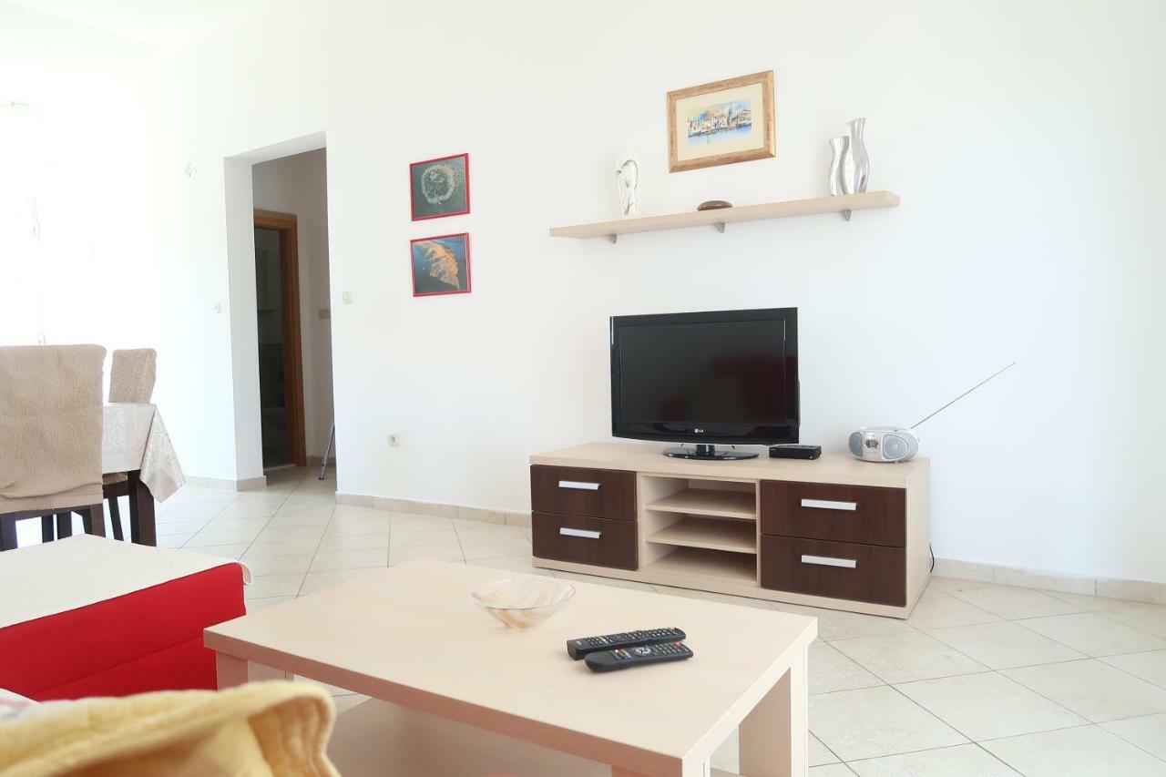 Apartments Maras Primošten Εξωτερικό φωτογραφία