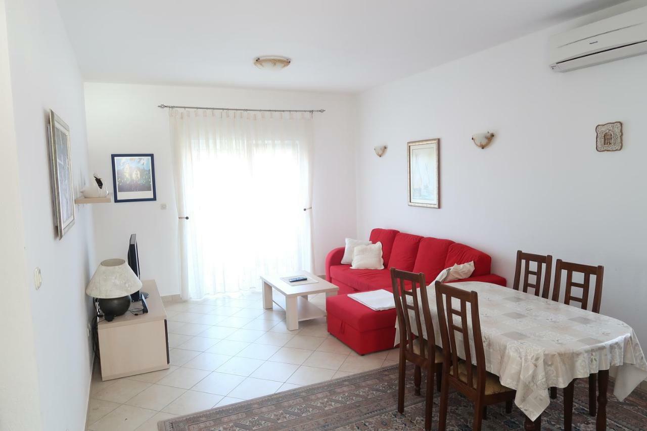 Apartments Maras Primošten Εξωτερικό φωτογραφία