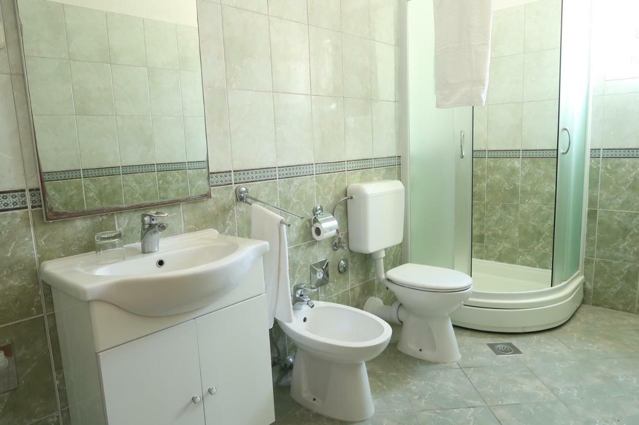 Apartments Maras Primošten Εξωτερικό φωτογραφία
