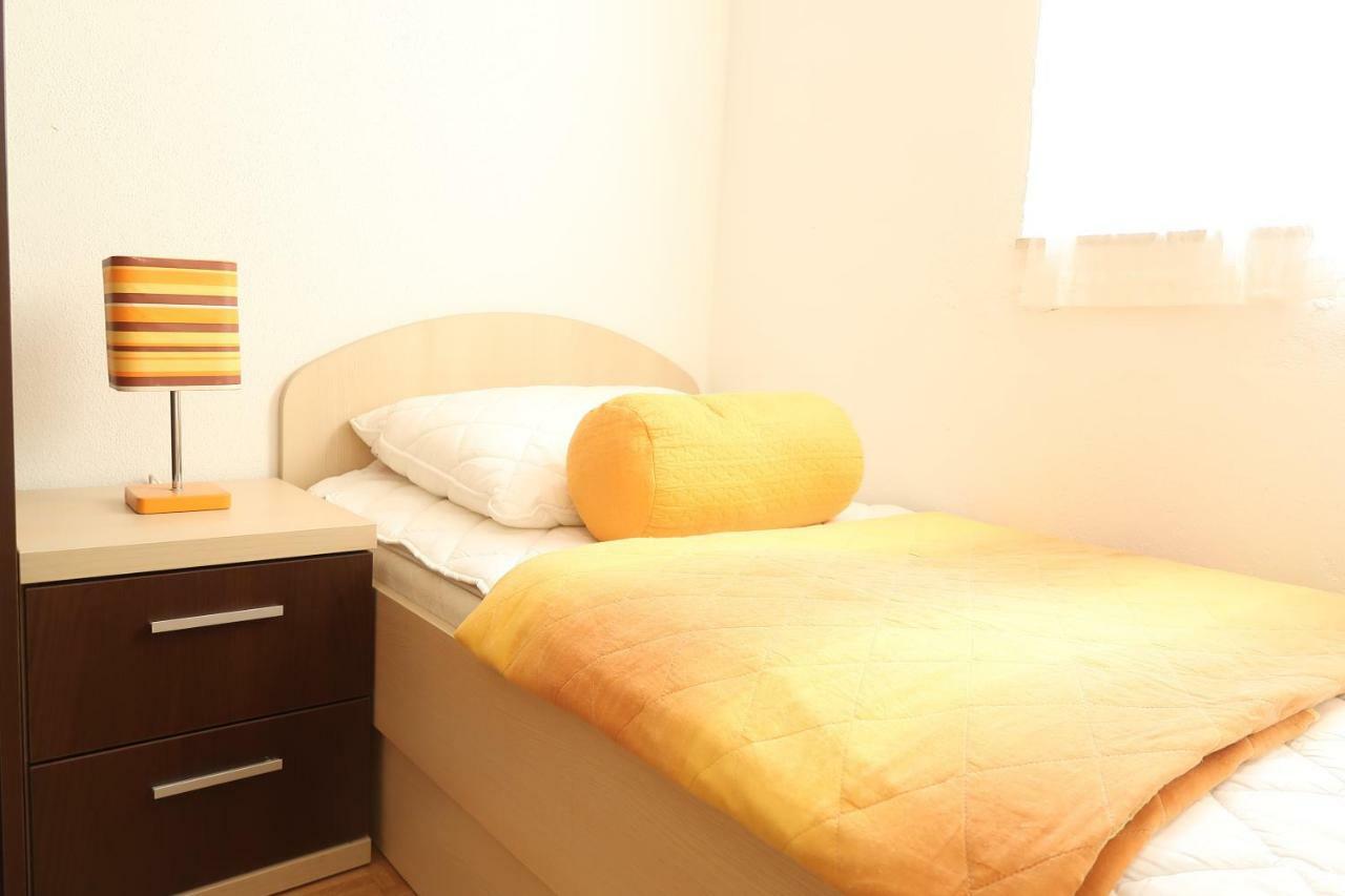 Apartments Maras Primošten Εξωτερικό φωτογραφία